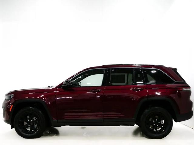 2026 Jeep Grand Cherokee Altitude 4x4