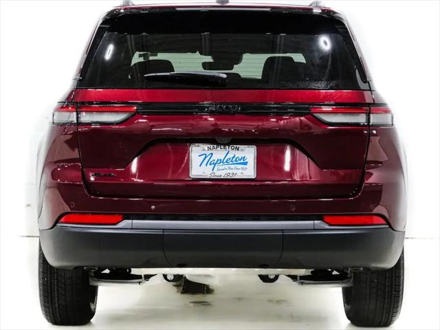 2026 Jeep Grand Cherokee Altitude 4x4