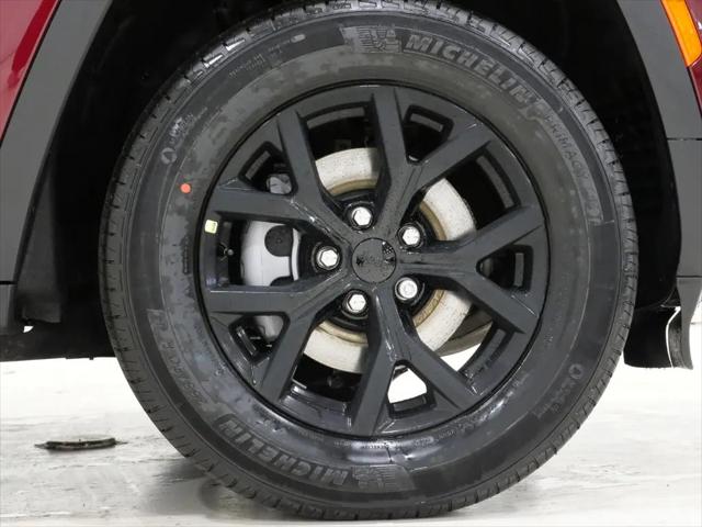 2026 Jeep Grand Cherokee Altitude 4x4