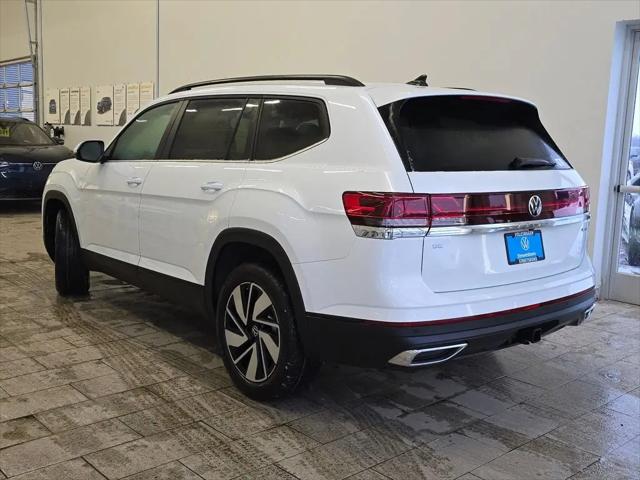 2026 Volkswagen Atlas SE with Technology