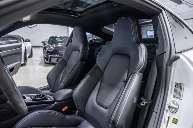 2024 Porsche 911 Carrera GTS