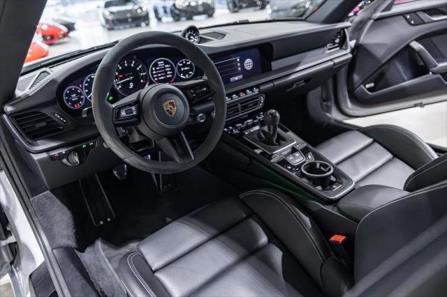 2024 Porsche 911 Carrera GTS