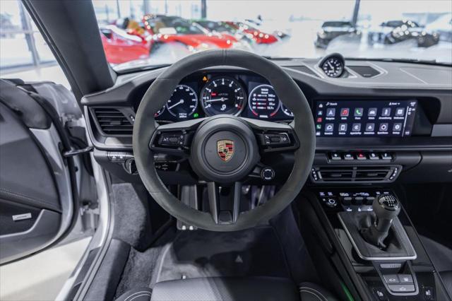 2024 Porsche 911 Carrera GTS