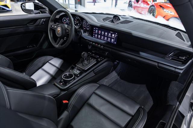2024 Porsche 911 Carrera GTS