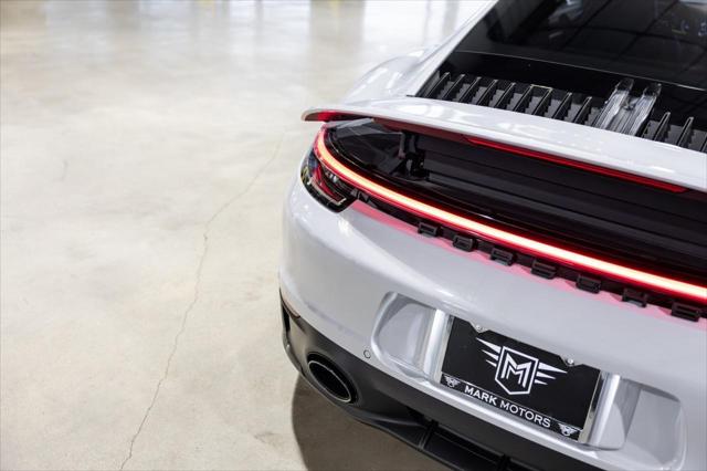 2024 Porsche 911 Carrera GTS