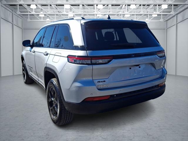 2025 Jeep Grand Cherokee Altitude 4x4