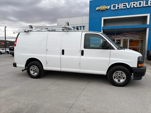 2023 GMC Savana Cargo RWD 2500 Regular Wheelbase Work Van