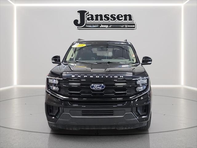 2025 Ford Expedition Active MAX