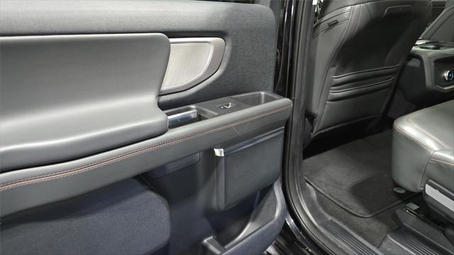 2025 Ford Expedition Active MAX