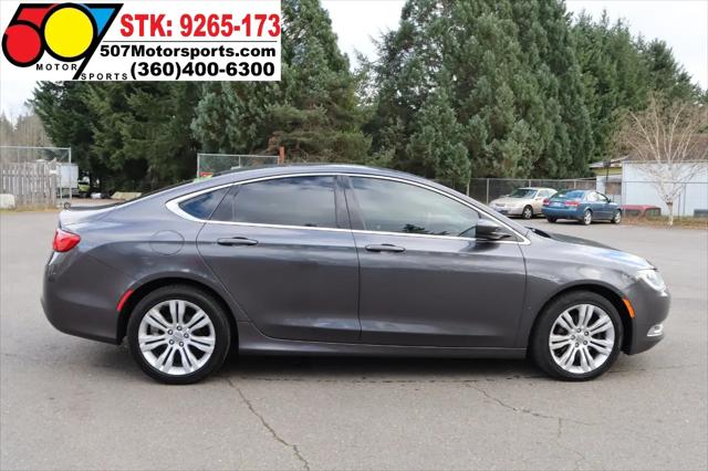 2016 Chrysler 200 Limited