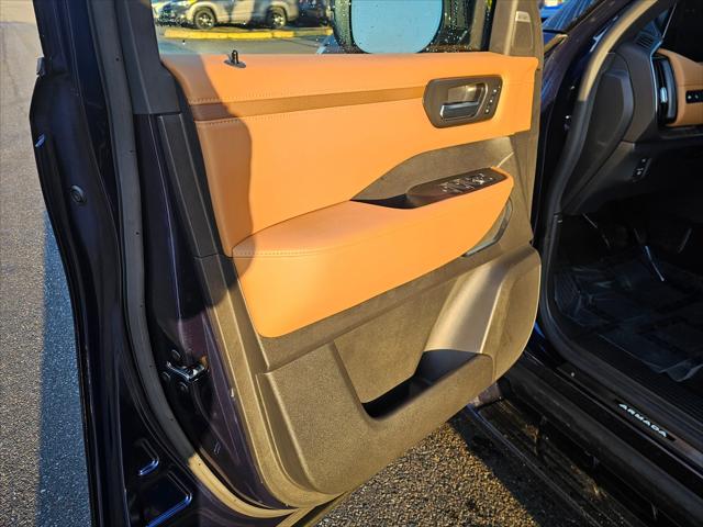 2025 Nissan Armada Platinum Reserve 4WD