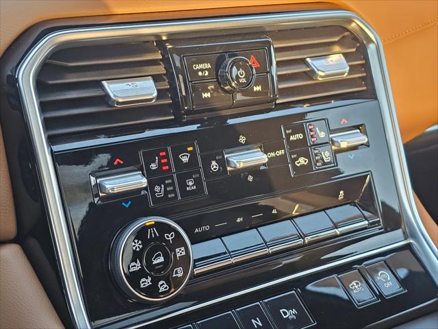 2025 Nissan Armada Platinum Reserve 4WD