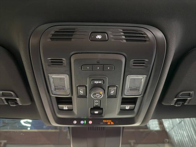 2024 GMC Yukon XL Denali Ultimate