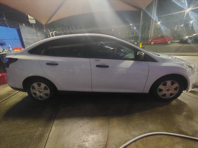 2012 Ford Focus S