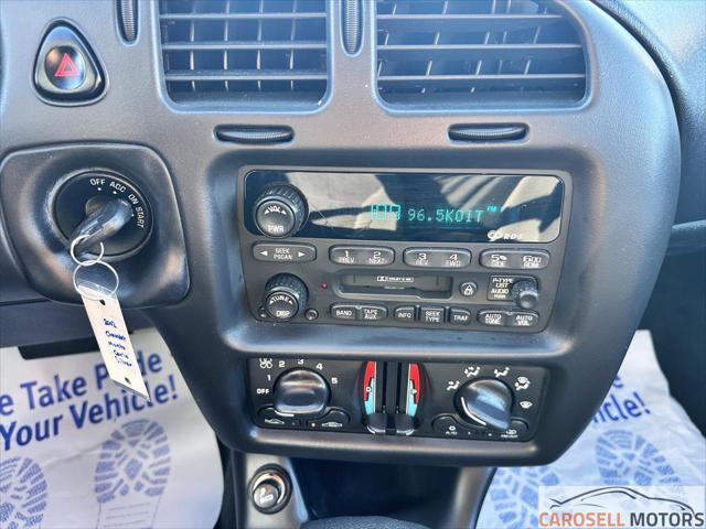 2002 Chevrolet Monte Carlo LS