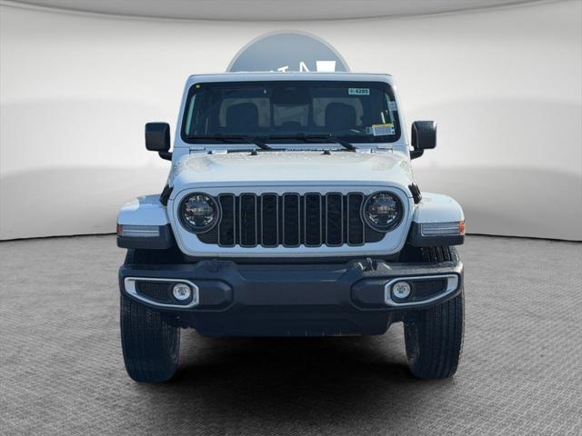 2026 Jeep Gladiator GLADIATOR SAHARA 4X4 2026 Jeep Gladiator GLADIATOR SAHARA 4X4
