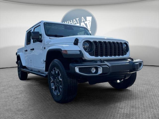 2026 Jeep Gladiator GLADIATOR SAHARA 4X4