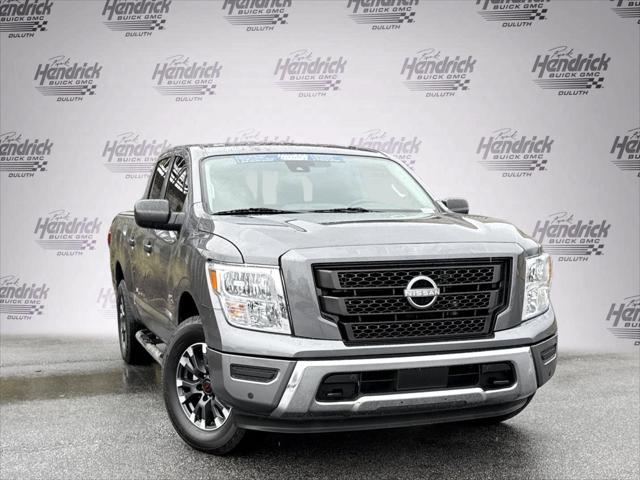 2024 Nissan TITAN Crew Cab SV 4x4