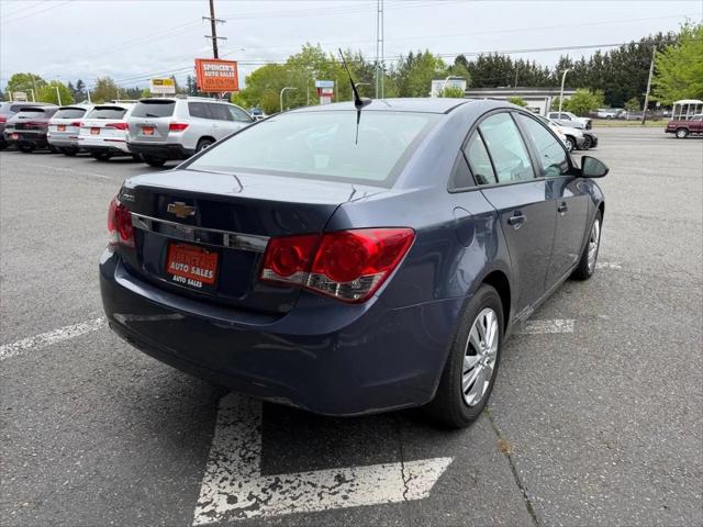 2013 Chevrolet Cruze LS Auto