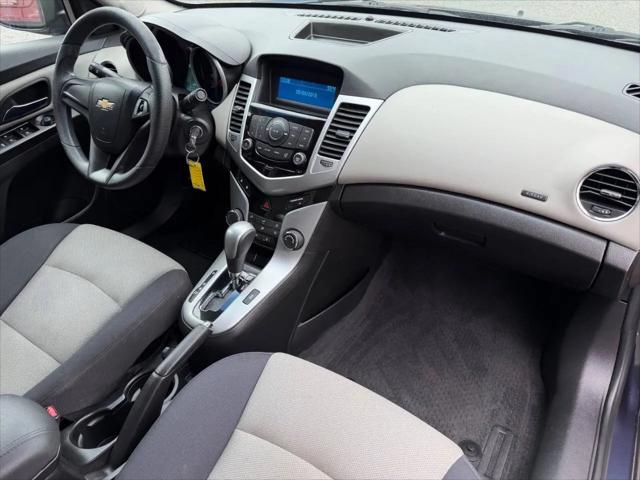 2013 Chevrolet Cruze LS Auto