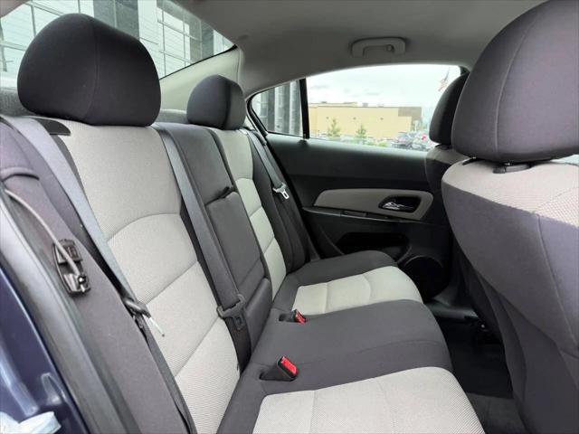 2013 Chevrolet Cruze LS Auto