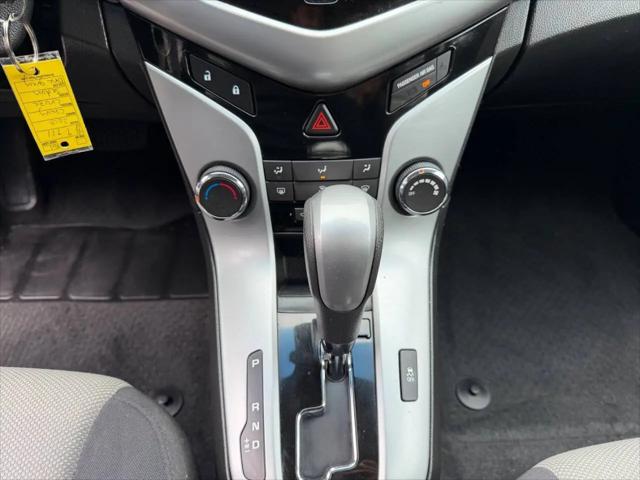 2013 Chevrolet Cruze LS Auto