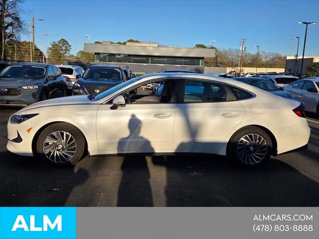 2022 Hyundai Sonata Hybrid Limited