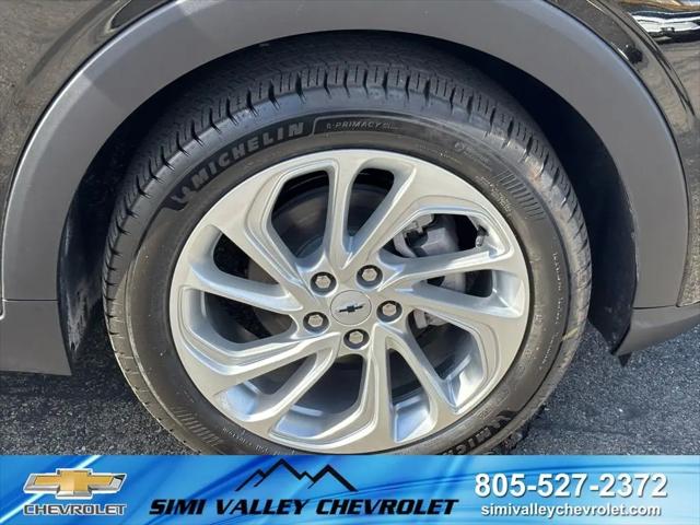 2027 Chevrolet Bolt LT FWD
