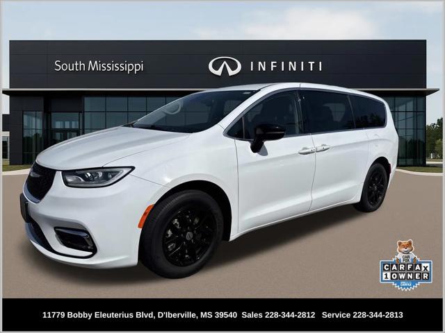 2024 Chrysler Pacifica Touring L for sale in D' Iberville, MS
