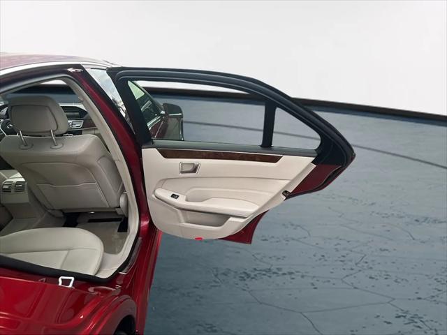2014 Mercedes-Benz E 250 BlueTEC E 250