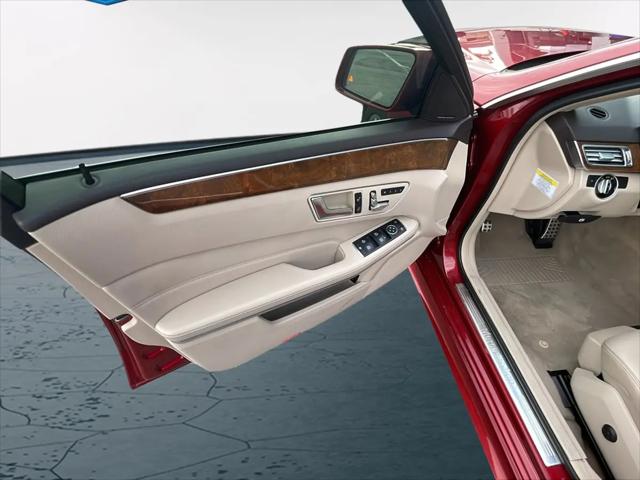 2014 Mercedes-Benz E 250 BlueTEC E 250
