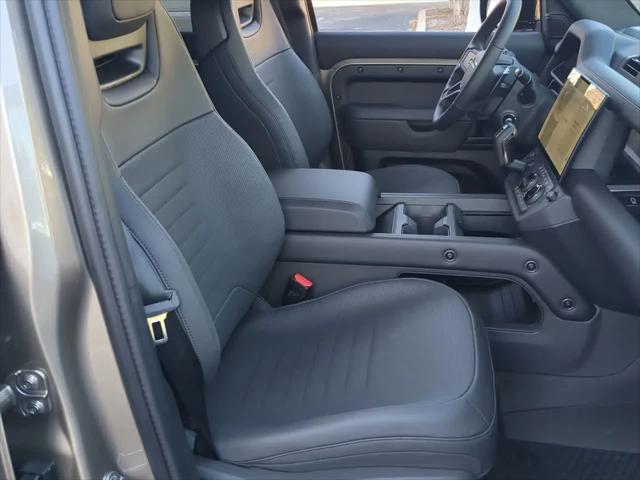 2026 Land Rover Defender P635 OCTA