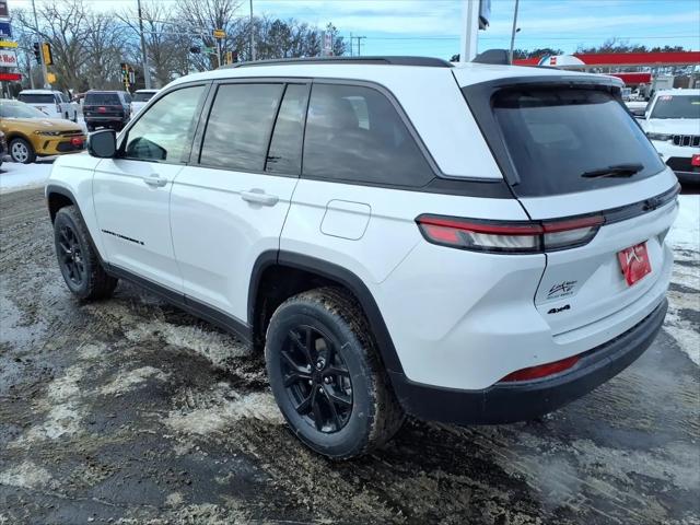 2026 Jeep Grand Cherokee Altitude 4x4