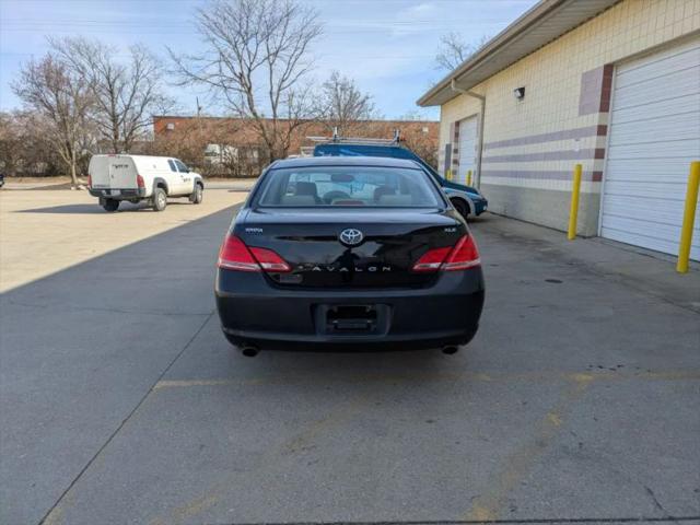 2007 Toyota Avalon XLS
