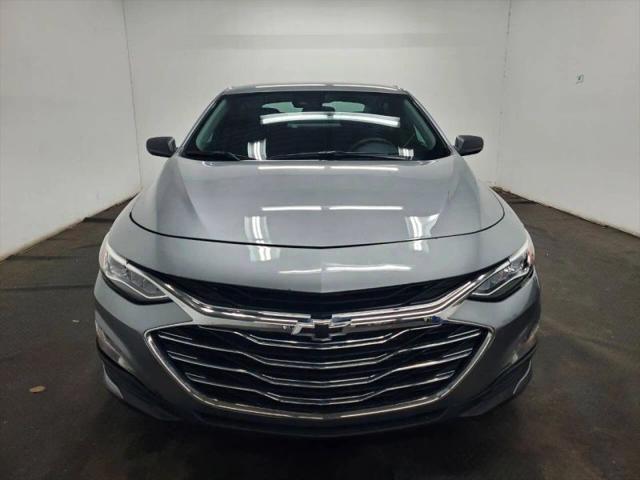 2025 Chevrolet Malibu FWD RS