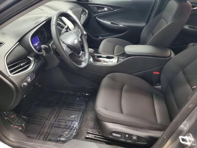 2025 Chevrolet Malibu FWD RS