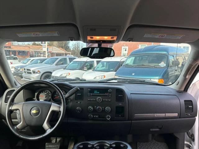 2011 Chevrolet Silverado 3500HD LT