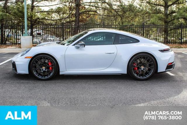 2025 Porsche 911 Carrera GTS