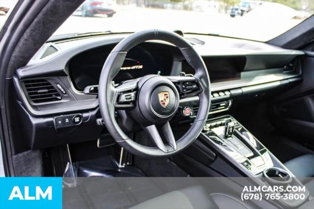 2025 Porsche 911 Carrera GTS