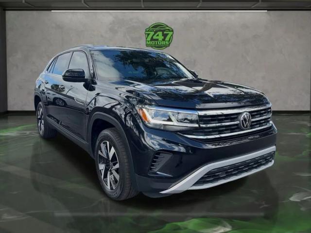 2022 Volkswagen Atlas Cross Sport 2.0T SE