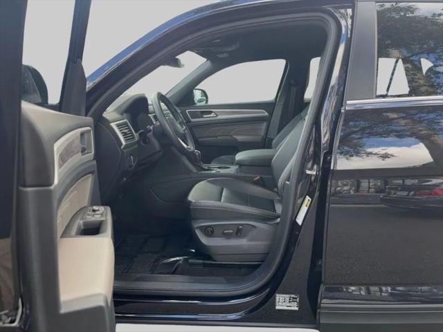 2022 Volkswagen Atlas Cross Sport 2.0T SE