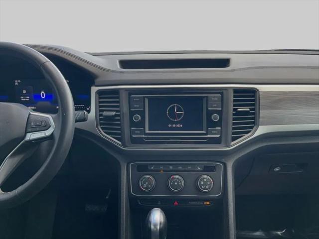 2022 Volkswagen Atlas Cross Sport 2.0T SE