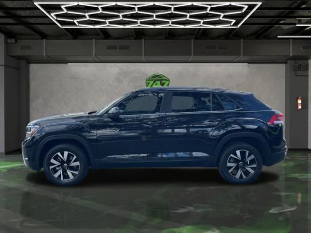 2022 Volkswagen Atlas Cross Sport 2.0T SE