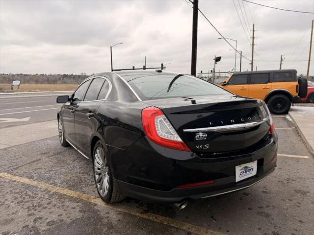 2015 Lincoln MKS Base