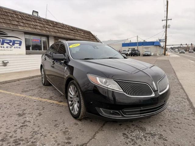 2015 Lincoln MKS Base