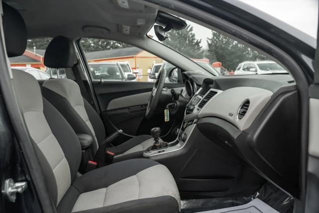 2015 Chevrolet Cruze L Manual