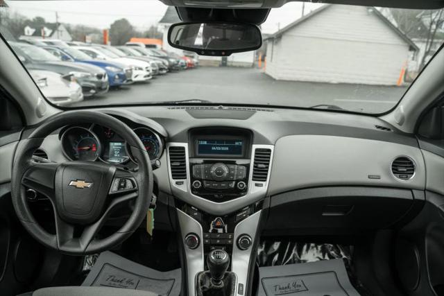 2015 Chevrolet Cruze L Manual