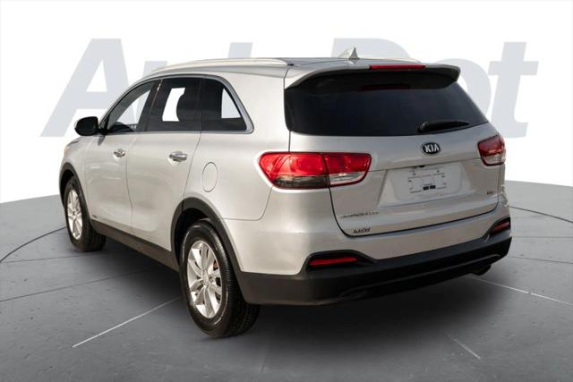 2016 Kia Sorento 2.4L LX