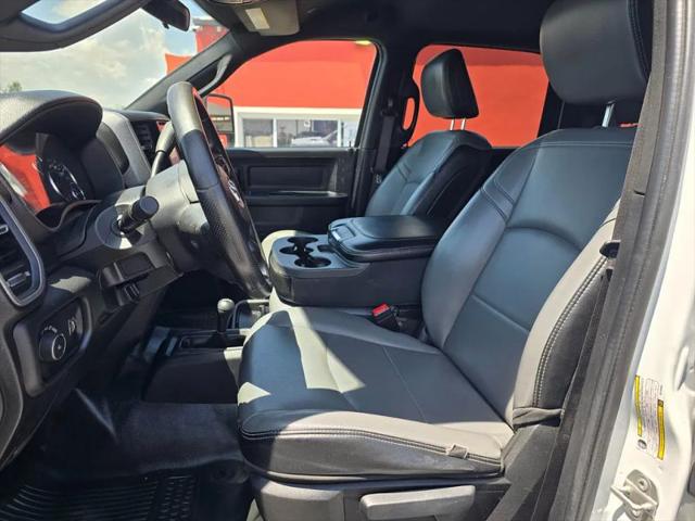 2024 Ram 3500 Tradesman Crew Cab 4x4 8 Box
