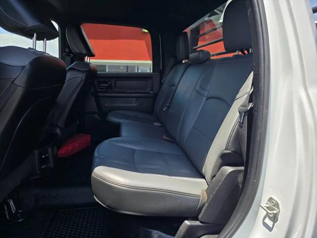 2024 Ram 3500 Tradesman Crew Cab 4x4 8 Box